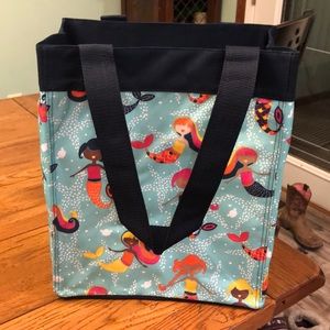 Thirty-One / Essential Storage Tote